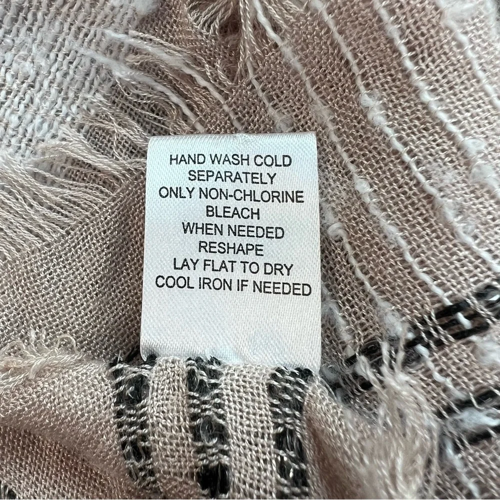 Beige and Black Women's Scarf